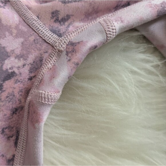 ATHLETA GIRL HIGH RISE CHIT CHAT LEGGINGS Moonstone Purple Tie-Dye S Small 7 - Picture 6 of 9